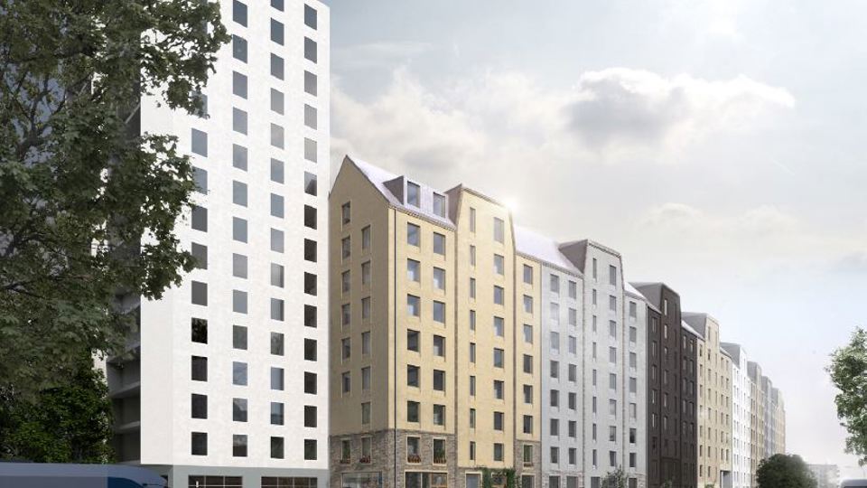 Tvärbana som åker förbi bostadshus. Illustration.