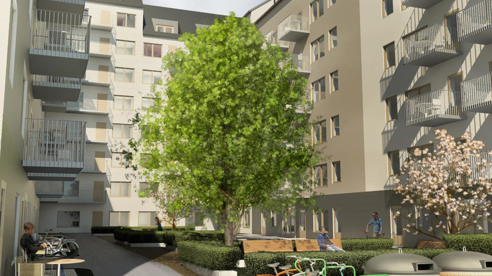 Innergård mellan flerbostadshus, träd, bänkar, cykelställ, sopnedkast, människor i rörelse, illustration.