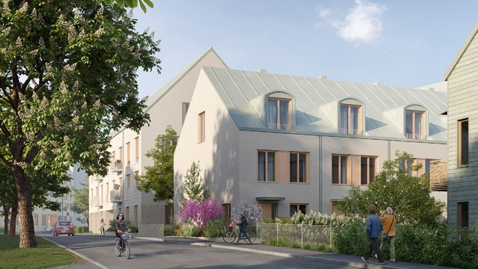 Stadsradhus i ljusa färger som ligger vid en gata. Mittemot husen växer stora träd. Bilar och människor i rörelse. Illustration