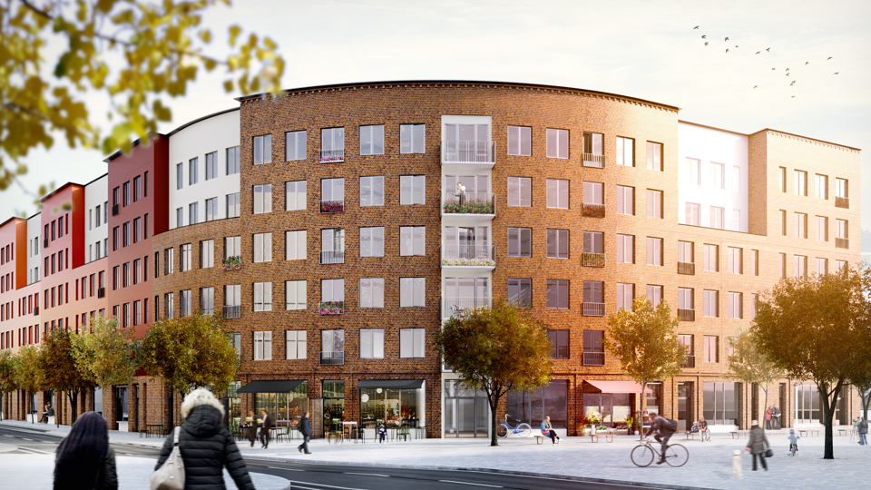 Vy mot flerbostadshus med rundat hörn, verksamheter på gatuplan, människor i rörelse, illustration.