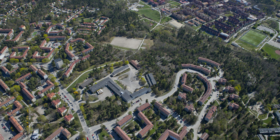 Flygvy över området Bagarmossen-Skarpnäck, fotografi.