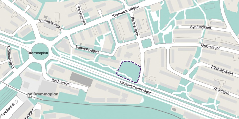 Kartbild där planområdet är markerat, alldeles invid Drottningholmsvägen, väster om brommaplan.