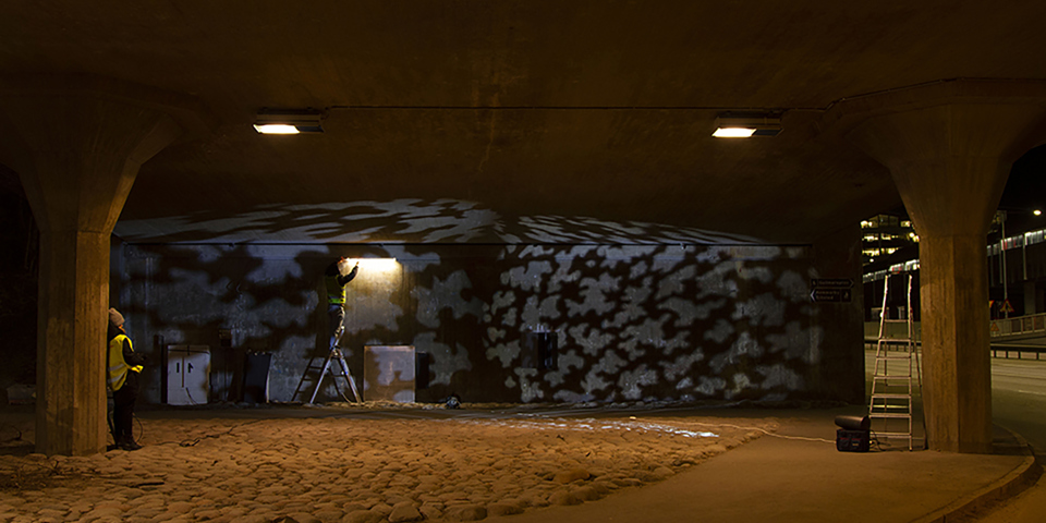 Ny belysning gångtunnel Hammarby och Gullmarsplan. Foto.