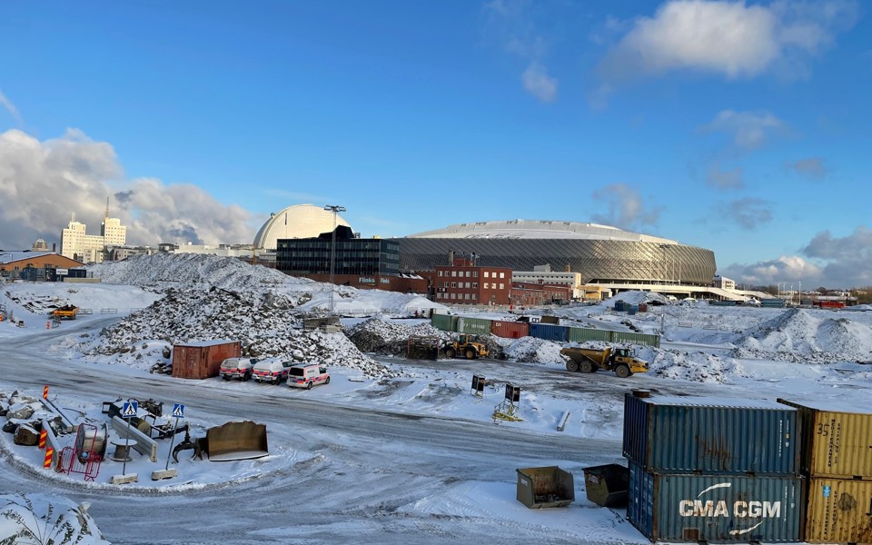 Vy över arbetsområdet i Slakthusområdets södra delar, december 2023.