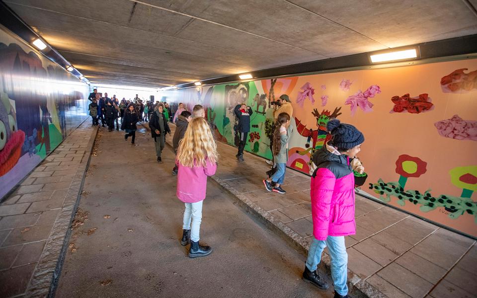 Tunneln under Farstavägen vid Kvickentorpsskolan efter upprustningen.