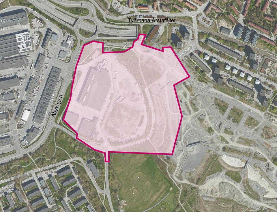 Ungefärligt arbetsområde för entreprenaden markerat i rosa. Det kommer att arbetas i olika delar av området under arbetets gång. 